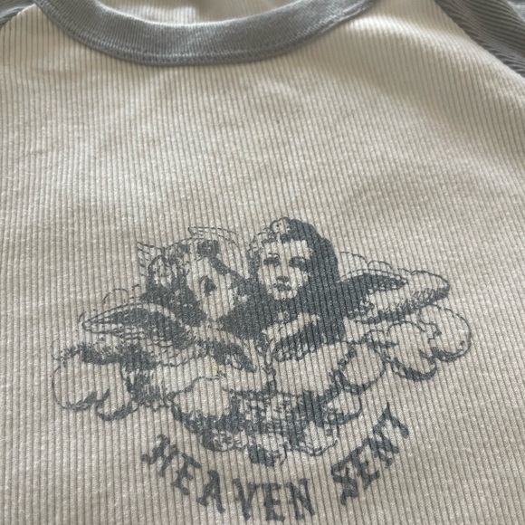 brandy heaven sent cropped baby t-shirt - Picture 3 of 3